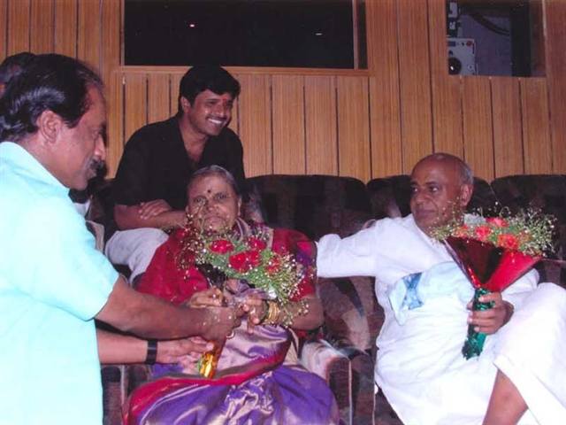 H. D. Deve Gowda, former Prime Minister of India, at GM Rejoyz