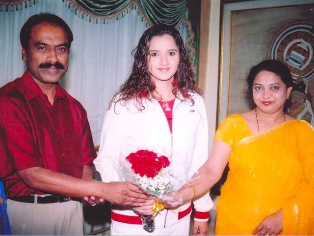 Sania Mirza, tennis champion, at GM Rejoyz